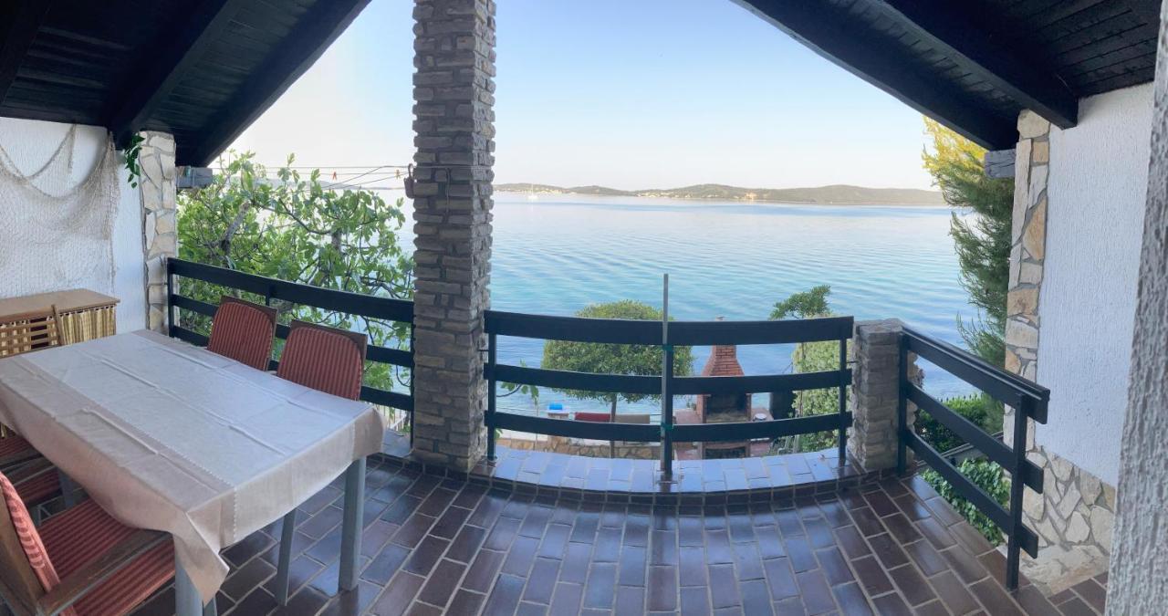 House First Row By The Sea Villa Bibinje Dış mekan fotoğraf
